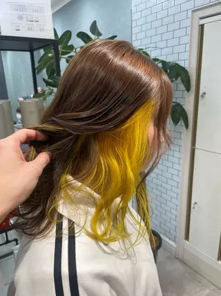 ミディアム インナーカラー/ ブリーチ/ことねのヘアスタイル