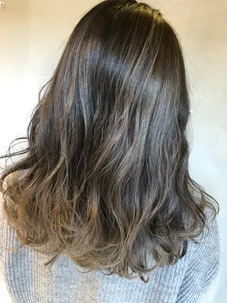 ミディアム カラー LA KING GINZA TOKYO所属・🧡ショートの達人 🧡SHOのヘアスタイル