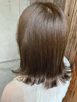 ミディアム カラー XENA表参道 MIKUのヘアスタイル