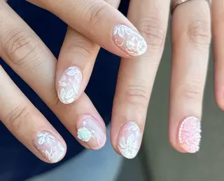 ネイル 新山 聖のネイルデザイン