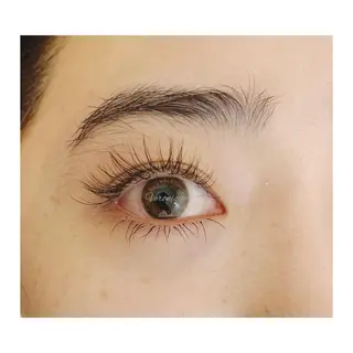 マツエク・マツパ MaaR所属・Asuka Mabuchiのヘアスタイル