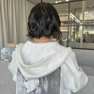 ショート パーマ はちすか るかのヘアスタイル