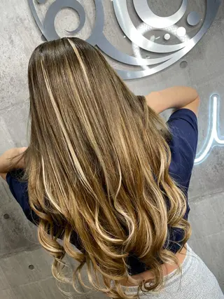 セミロング カラー パーマ ヘアアレンジ メンズ キッズ ネイル マツエク・マツパ 北千住10分 肥高　壮汰のヘアスタイル