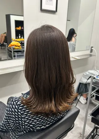 セミロング カラー アルター市川  いづみのヘアスタイル
