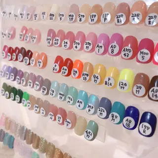 ネイル 原 麻耶のヘアスタイル