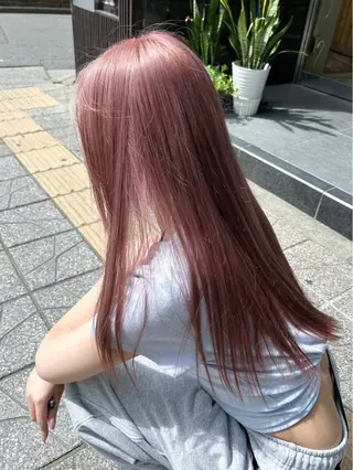 ロング カラー 🍓ハイトーンカラー 🎀nene🍓のヘアスタイル