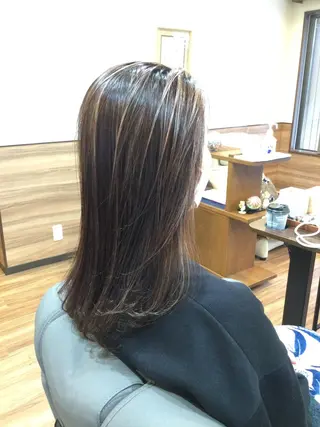 ロング カラー Annon プライベートサロンのヘアスタイル