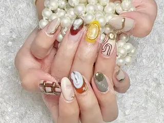 ネイル Momo 🤍のネイルデザイン