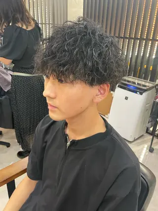 ショート パーマ メンズ メンズパーマ特化 勝毛広貴のヘアスタイル