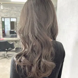 ロング カラー シールエクステ特化 ハイトーン、NANAのヘアスタイル