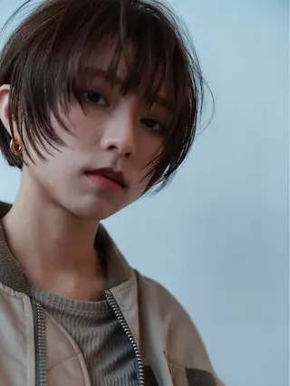 ショート カラー 🉐レイヤー/塩見 弘樹🉐渋谷のヘアスタイル