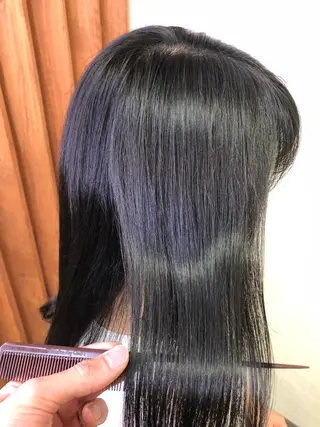 セミロング カラー 髪質改善//縮毛矯正 This表参道のヘアスタイル