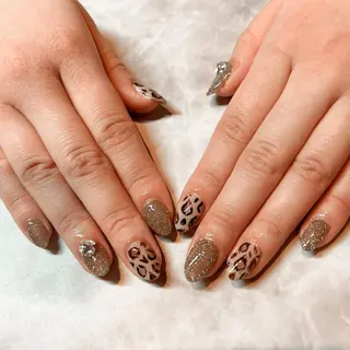 ネイル NAIL Salon IP所属・長谷川 奈緒美のネイルデザイン