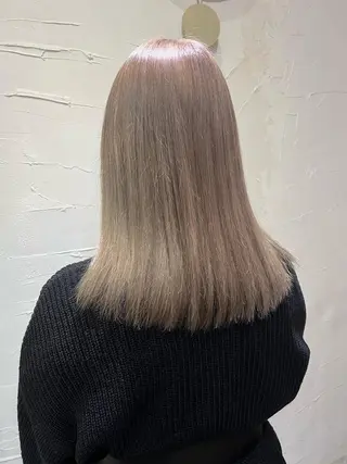 セミロング カラー 🧸柔らかいベージュ カラー🧸氏家達哉のヘアスタイル