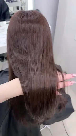ロング モヅメ モモエのヘアスタイル