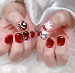 ネイル 高島 夏海のネイルデザイン