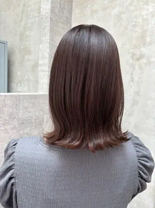 ミディアム カラー iru所属・Ayano アヤノのヘアスタイル