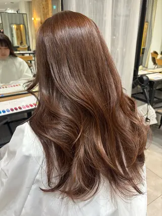 ミディアム view osaka / annaのヘアスタイル