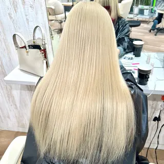 ロング カラー 前髪/顔まわりカット 艶髪/髪質改善/縮毛のヘアスタイル