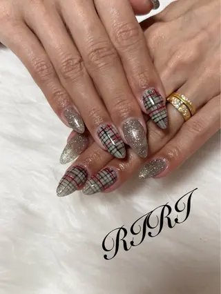 ネイル riri オーナーのネイルデザイン