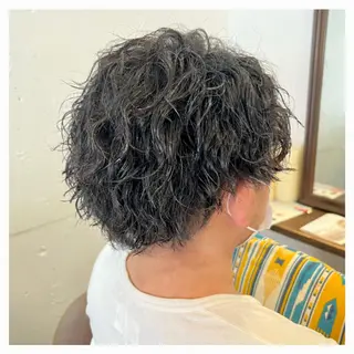 ショート パーマ メンズ まちだ ひとみのヘアスタイル