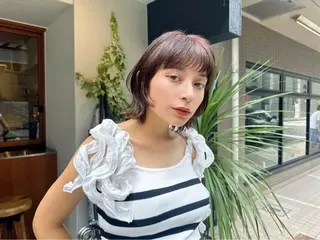 ショート カラー 岩下 実希のヘアスタイル
