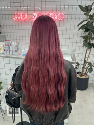 ロング カラー あすか JILLSTUDIOのヘアスタイル