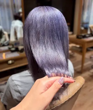 カラー 梶 瑞希のヘアスタイル