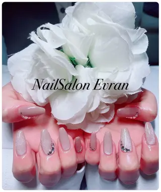 ネイル Nail salon Evranのネイルデザイン