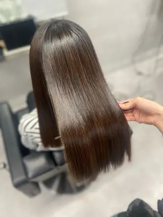 ロング 艶髪/縮毛矯正 🫧辻野海羽のヘアスタイル