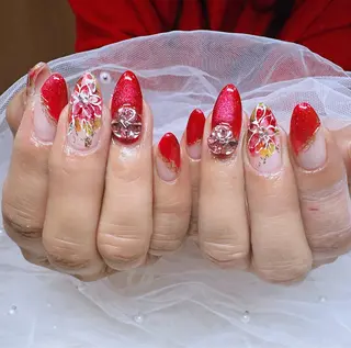 ネイル 高島 夏海のネイルデザイン