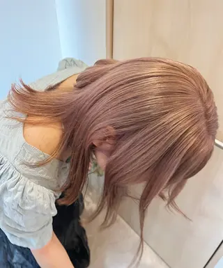 ミディアム カラー トレンドと似合わせ/ マンツーマン/西上楓のヘアスタイル