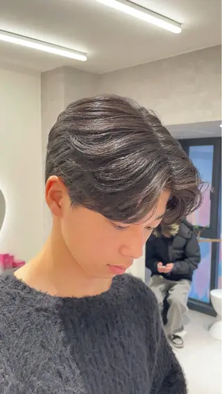 ミディアム 小野 康生のヘアスタイル