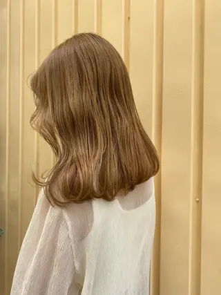 セミロング カラー ヘアアレンジ 🧡梅田ハイトーン カラー🧡runaのヘアスタイル