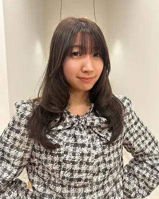 ロング カラー レイヤーカット/長岡 グレージュ/マユ🎀のヘアスタイル