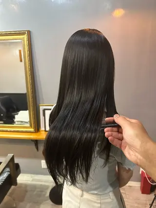 ロング 渡辺俊介 暗髪カラー /美髪矯正/髪質改善のヘアスタイル