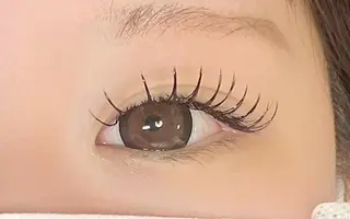 マツエク・マツパ amie久宝寺店所属・amie 伊藤のマツエク・マツパデザイン