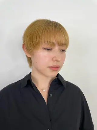 ショート MINAMO 韓国レイヤーのヘアスタイル