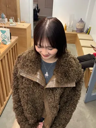 カラー 吉野 新菜のヘアスタイル