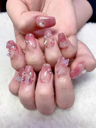 ネイル Nice Me Nail   salon所属・韓 玲のネイルデザイン