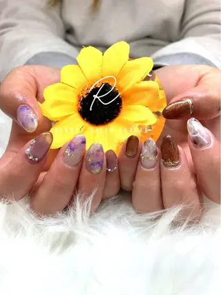 ネイル R MIIのネイルデザイン