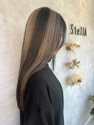 ロング StellA所属・MIZUKI/町田/ ハイトーンカラーのヘアスタイル
