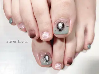ネイル atelier la vita所属・lavita. mimuraのネイルデザイン