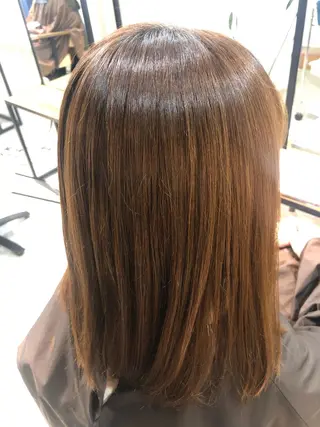 ミディアム Ate by little所属・青木 梢のヘアスタイル