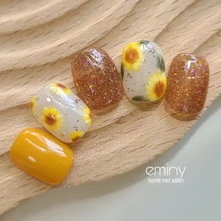 ネイル nail salon  eminyのネイルデザイン