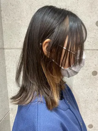 ミディアム hair salon dot.tokyo color所属・MANAMI 🥀ウルフカットのヘアスタイル