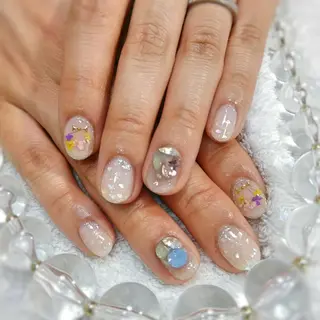 ネイル 柴崎 美幸のネイルデザイン