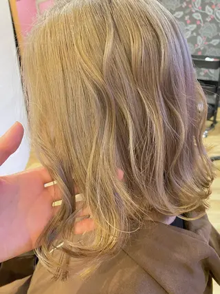 ミディアム カラー ヘアアレンジ Design Color🐰アユミのヘアスタイル