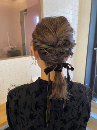 ミディアム ヒロミ/アレンジ/ アンニュイ/透け感のヘアスタイル