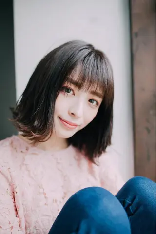 ミディアム 【デザイナー】田中 美生のヘアスタイル